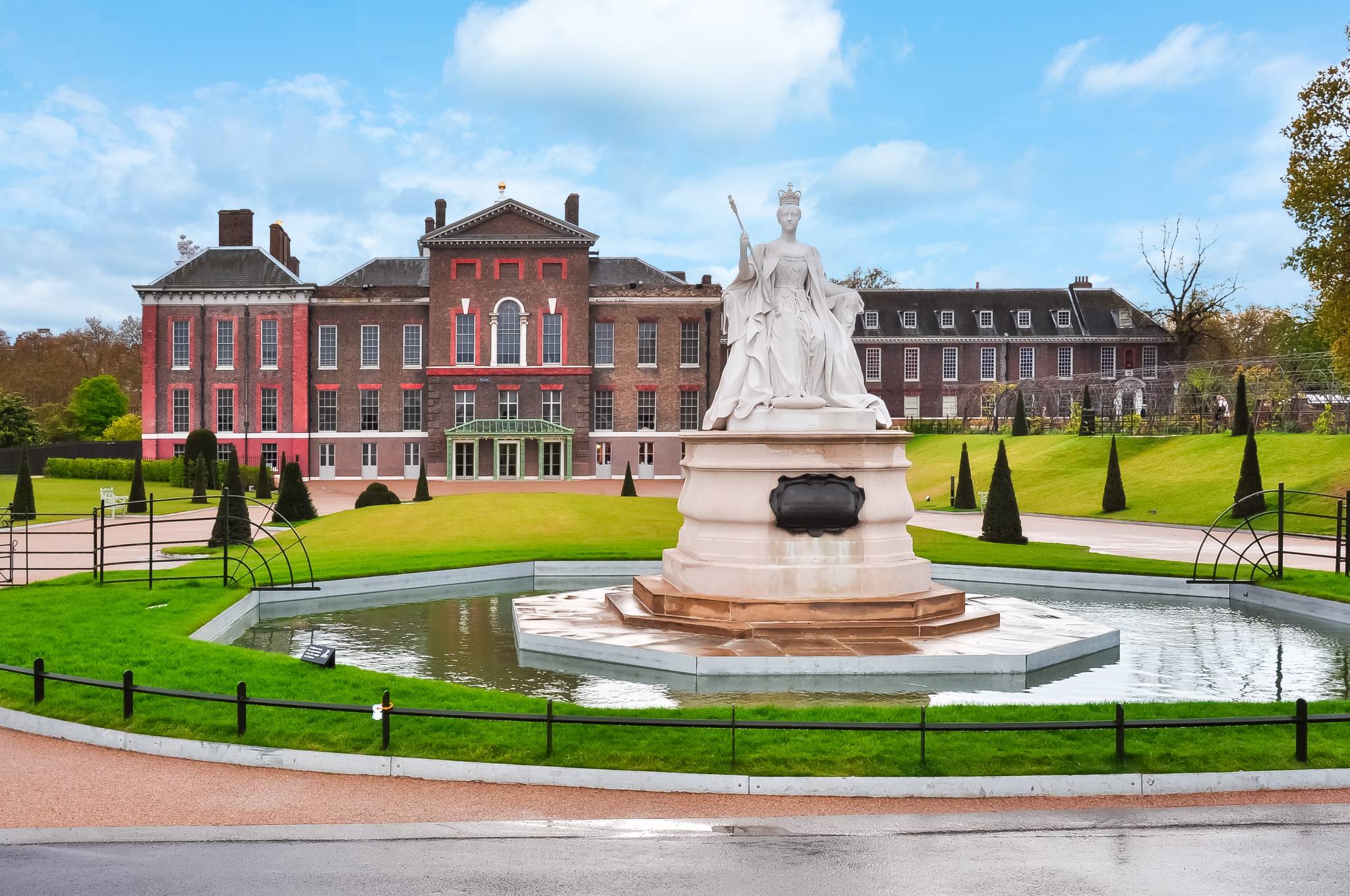 Le palais de Kensington : la nouvelle résidence d #39 Harry et Meghan Le palais de Kensington : la nouvelle résidence d #39 Harry et Meghan