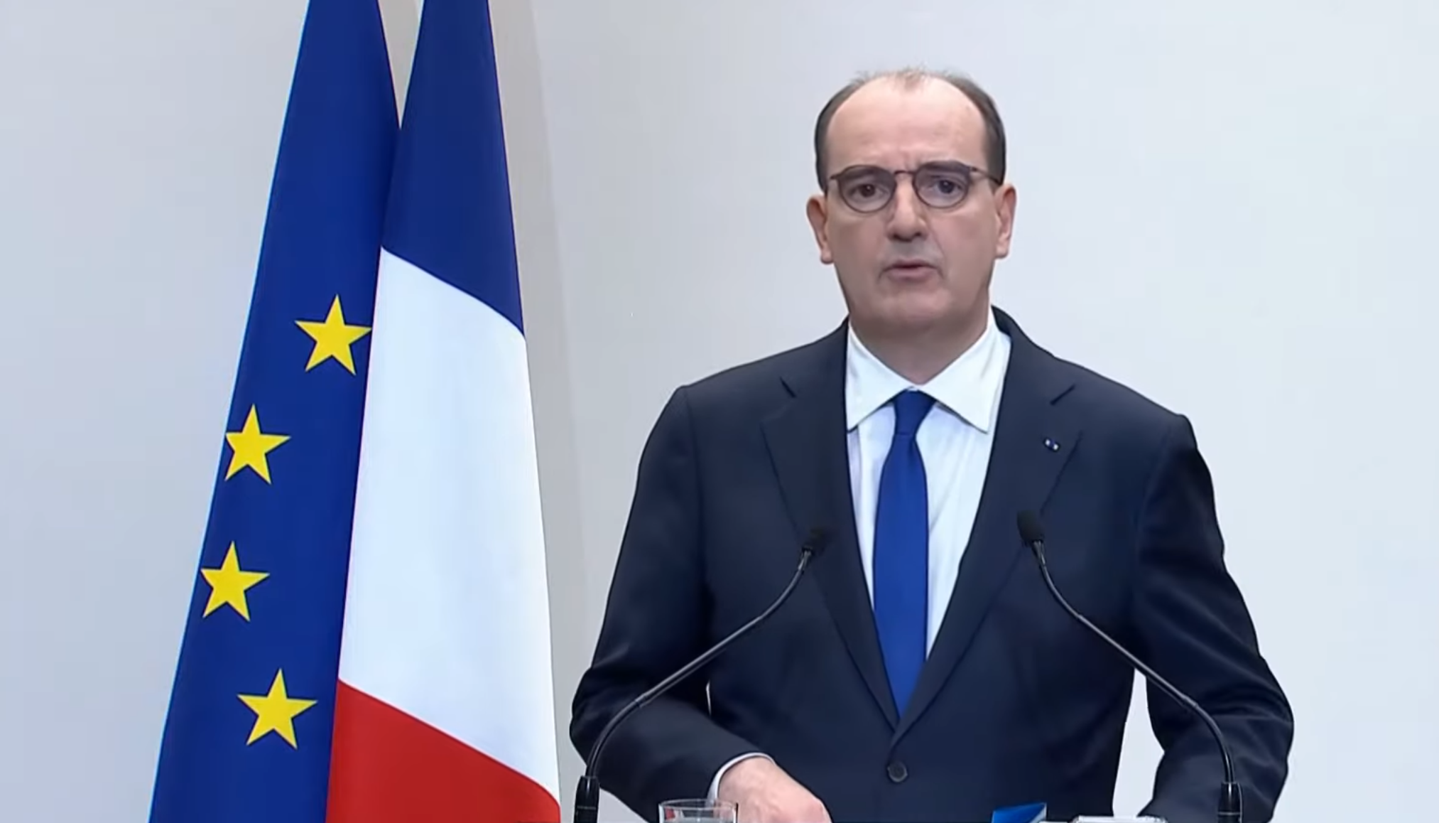 Couvre-feu à 18h : Tout savoir sur les nouvelles règles du jeu et rentrer à l'heure à la maison