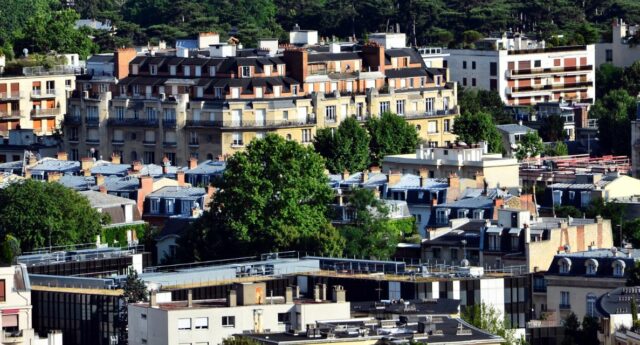 vue aérienne d'immeubles à Neuilly