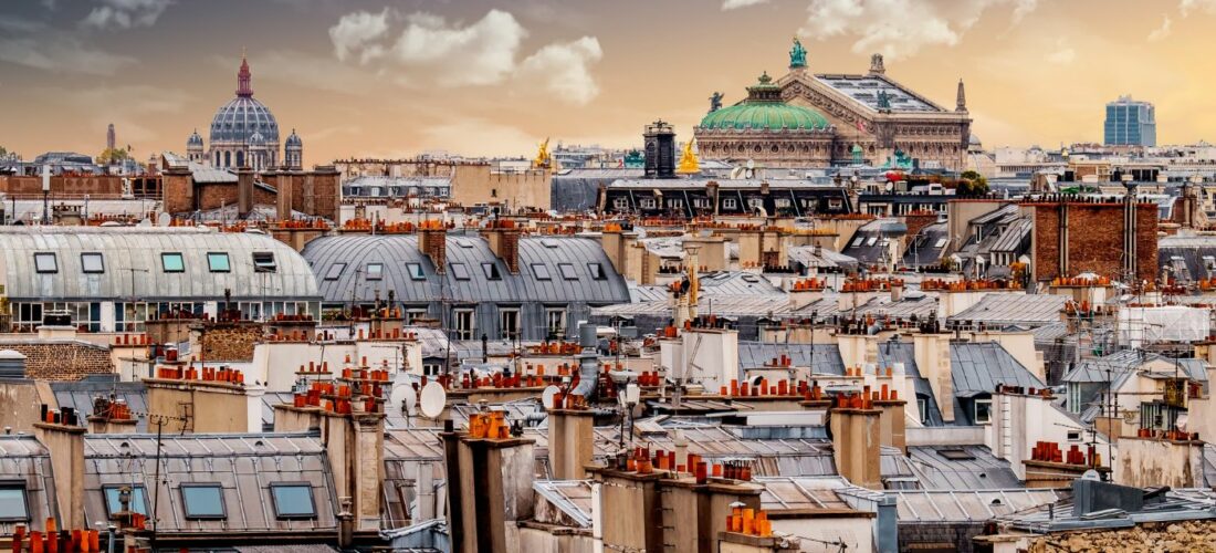 Vue aérienne de toits parisiens