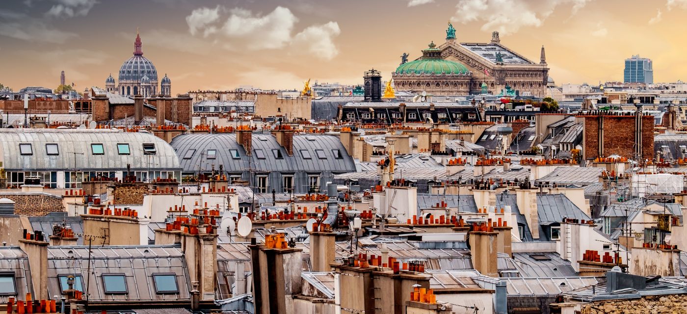 Vue aérienne de toits parisiens