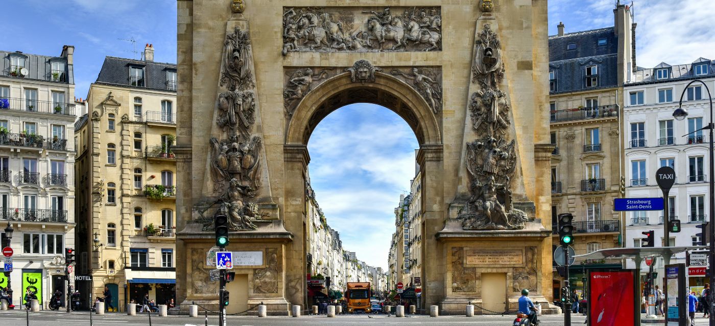 Porte Saint-Denis à Paris 10