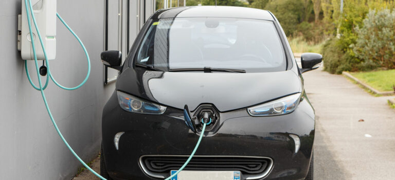 100.000 bornes pour voitures électriques en 2021 : l'objectif