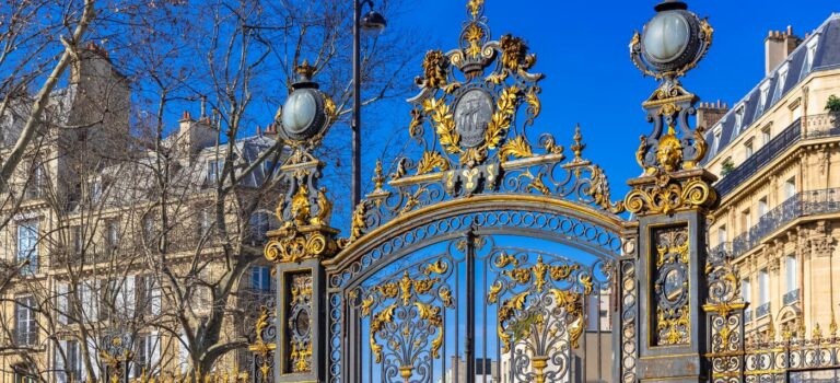 Les grilles du Parc Monceau a Paris