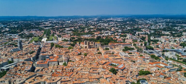 Vue aerienne de Montpellier (Herault)et arriere pays