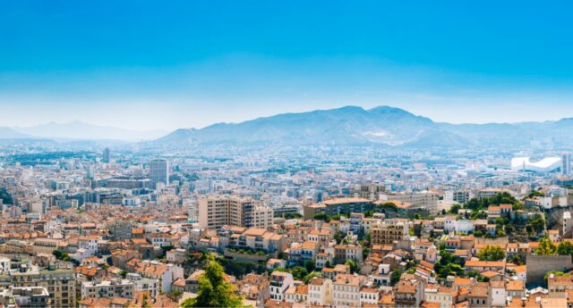 Vue panoramique de l'agglomeration de Marseille