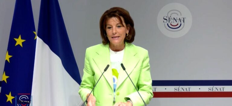 Portrait de la senatrice Dominique Estrosi Sassonne au Senat