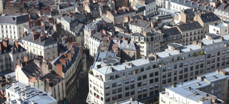 Vue aerienne de Nantes depuis la Tour de Bretagne