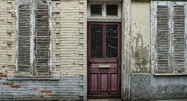 Facade d'un immeuble insalubre