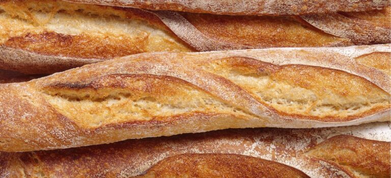 Des baguettes de pain