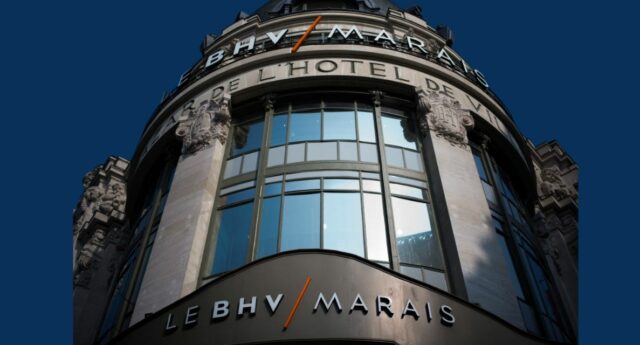 Facade du BHV Marais, rue de rivoli à Paris