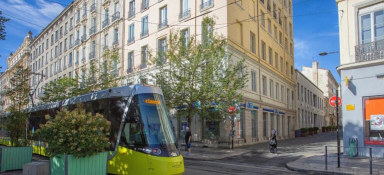 Tramway en centre de ville de Saint Etienne