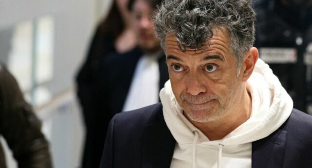 Stéphane Plaza a son arrivee au tribunal credit photo : ALAIN JOCARD AFP