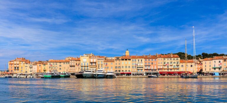 Vue de Saint Tropez depuis la mer