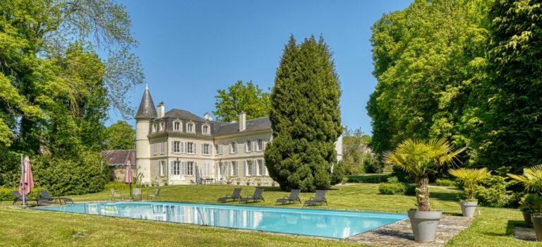 Manoir a Chantilly a vendre par John Taylor