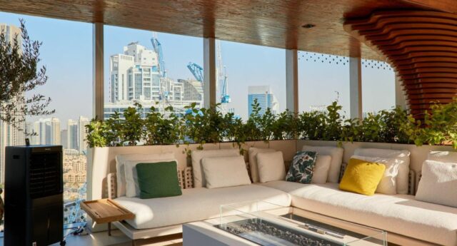 Un triplex loge au sein de l’Opus Tower signee Zaha Hadid