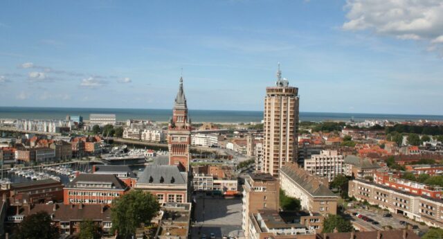 Vue de Dunkerque, désormais classée en zone tendue dans le cadre du zonage ABC 2025