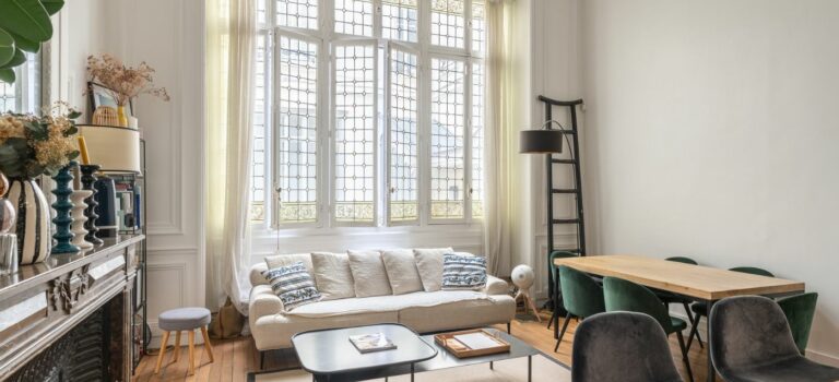Appartement de charme dans le quartier Saint-Thomas-d'Aquin à Paris