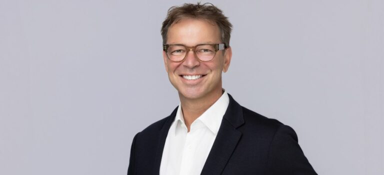 Portrait de Samuel Caux, president de eXP France