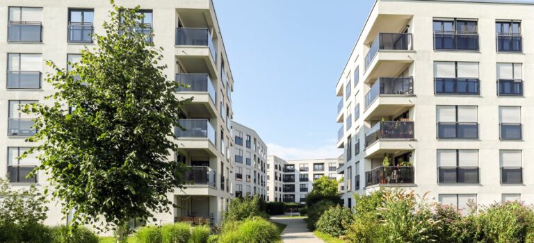 immeuble d'habitation pour illustrer l'investissement immobilier
