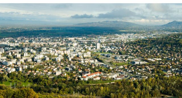 vue aerienne d'Annemasse en Haute-Savoie