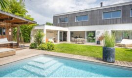 Maison d'architecte a cote de Bordeaux