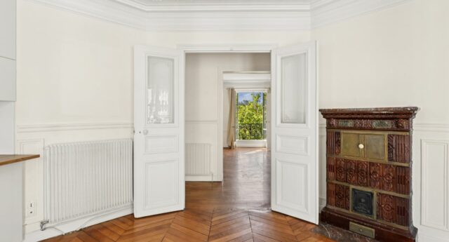 A vendre a Paris village d'Auteuil