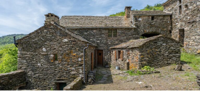 Maison dans un hameau