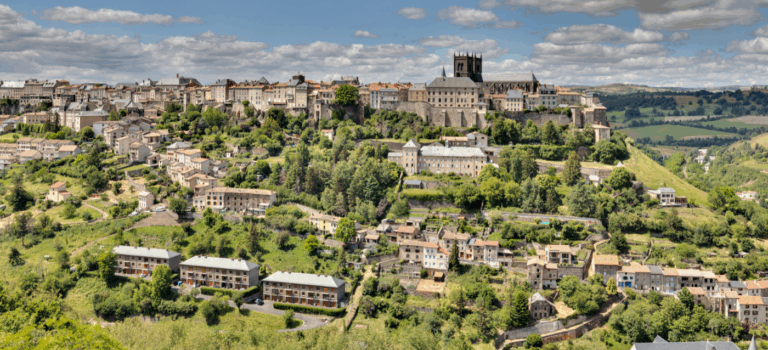 vue aerienne de la ville de Aurillac