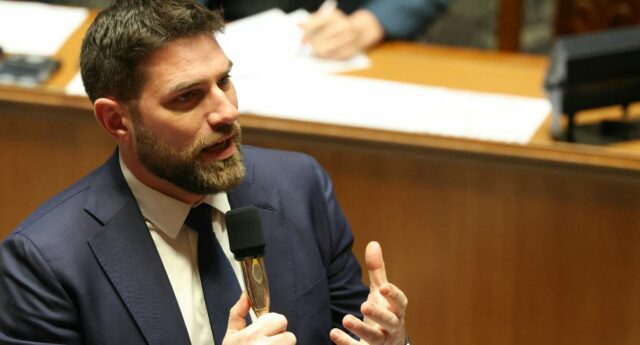 Vincent Jeanbrun, ministre Logement