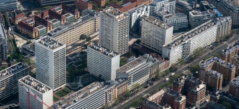 vue aerienne de la ville de Vanves