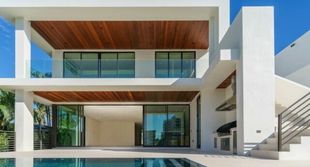 Villa de luxe avec piscine pour illustrer le marche immobilier du off market