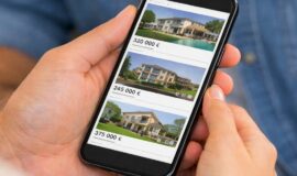 Annonces immobilieres consultees sur smartphone