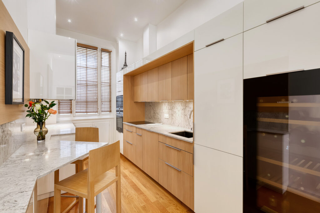 Appartement a vendre place du Palais Bourbon