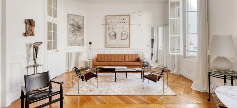 Appartement a vendre place du Palais Bourbon
