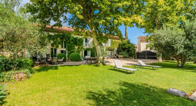 Saint-Remy-de-Provence : un mas vendu en seulement 48 heures