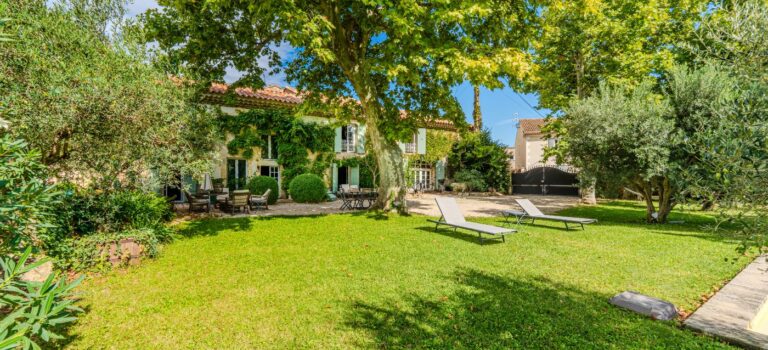 Saint-Remy-de-Provence : un mas vendu en seulement 48 heures