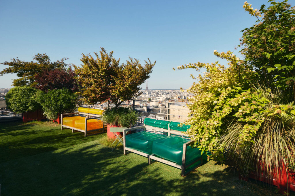 Duplex toit terrasse d'exception a Montmartre