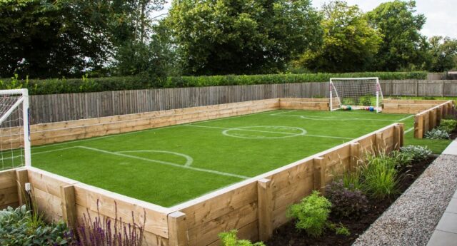 creer son propre terrain de foot dans son jardin