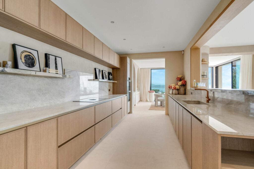 une villa neuve de 14,9 M€ face au Golfe de Saint-Tropez
