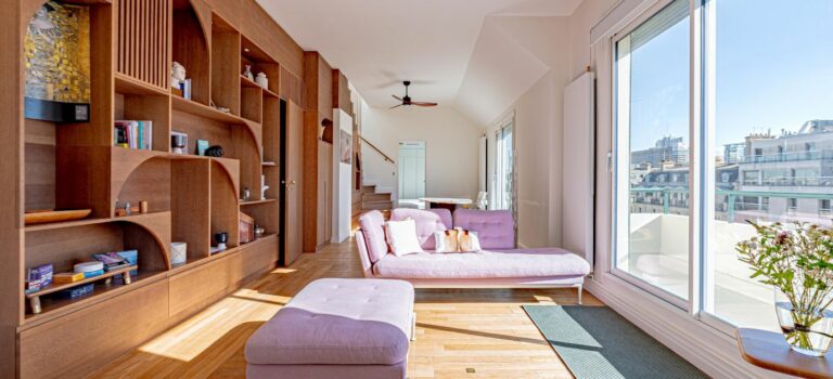 Appartement parisien avec terrasse panoramique de 30 m²