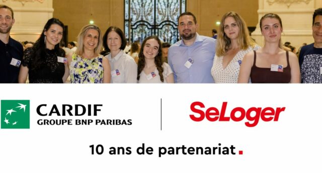 Équipes Cardif et SeLoger réunies pour les 10 ans de leur partenariat, avec les logos des deux marques.