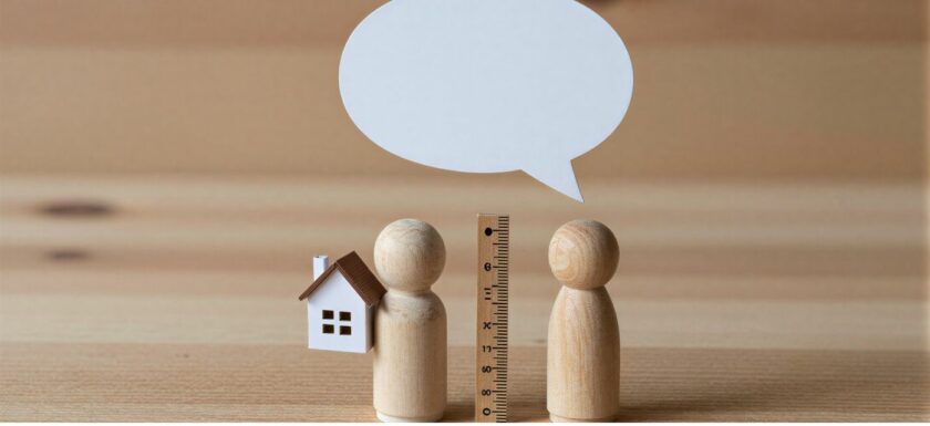 Un couple étudie le prix d’un logement