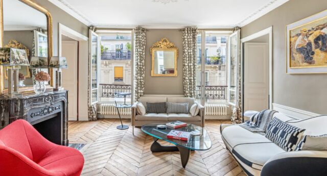 Immeubles haussmanniens dans le 6e arrondissement de Paris, où les prix immobiliers progressent de 5,9 %