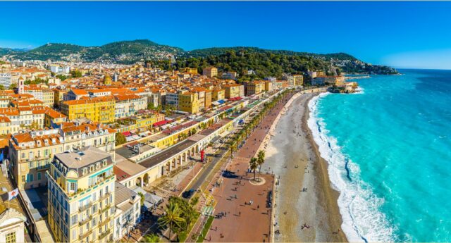 Vue de Nice, où Manda recense 43 candidats par annonce au premier semestre 2026