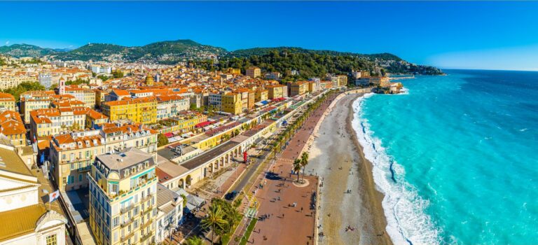 Vue de Nice, où Manda recense 43 candidats par annonce au premier semestre 2026